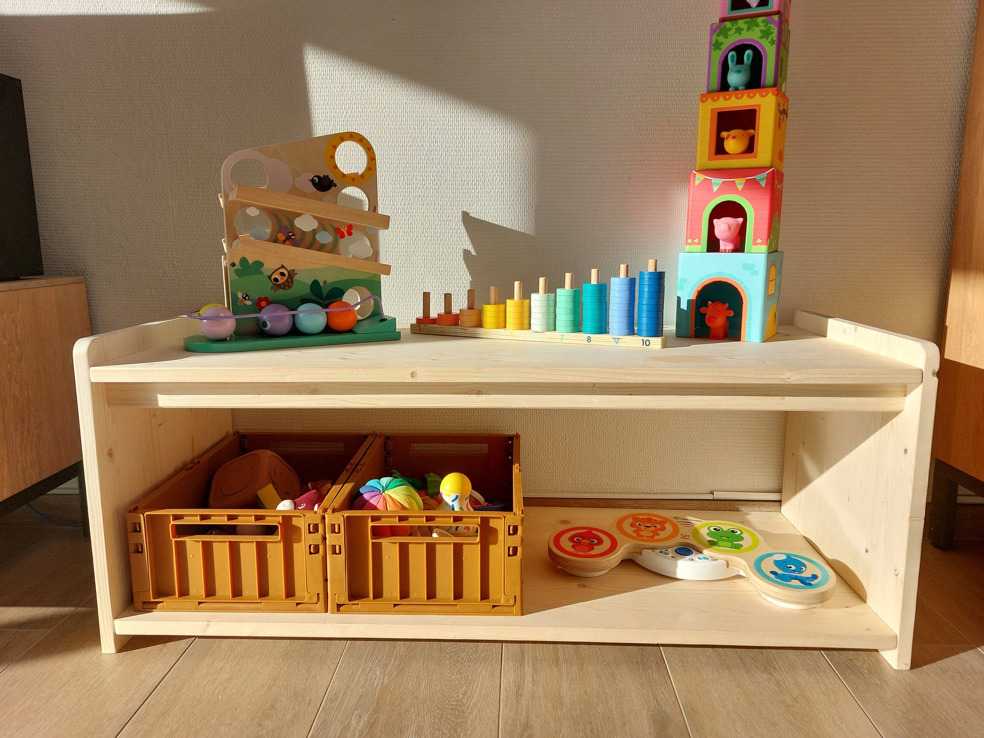Birch Low Montessori Infant Shelf – Sprout