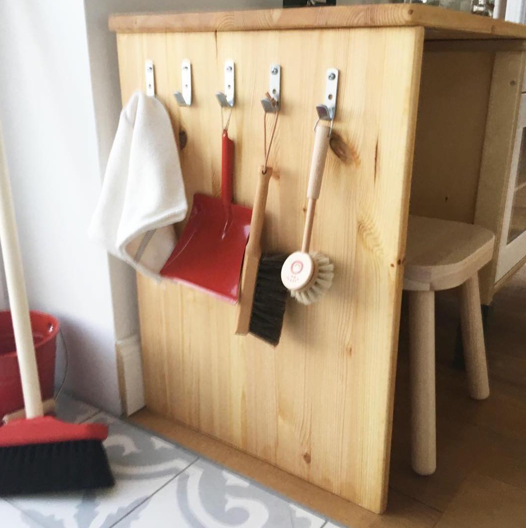 Children's Indoor Broom – Manine Montessori