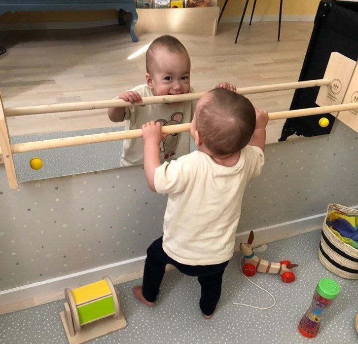 Panneau miroir pour bébé – Manine Montessori