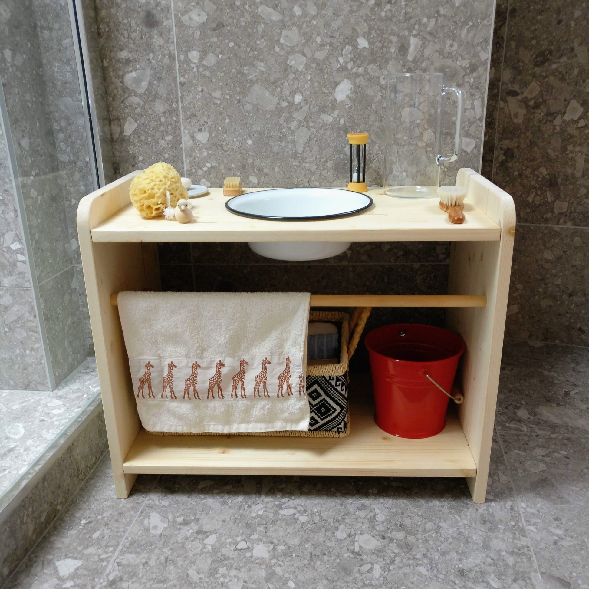 Montessori sink -  France