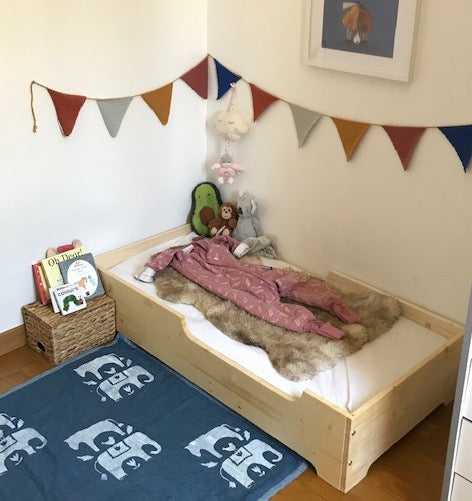 Manine Montessori Floor Bed
