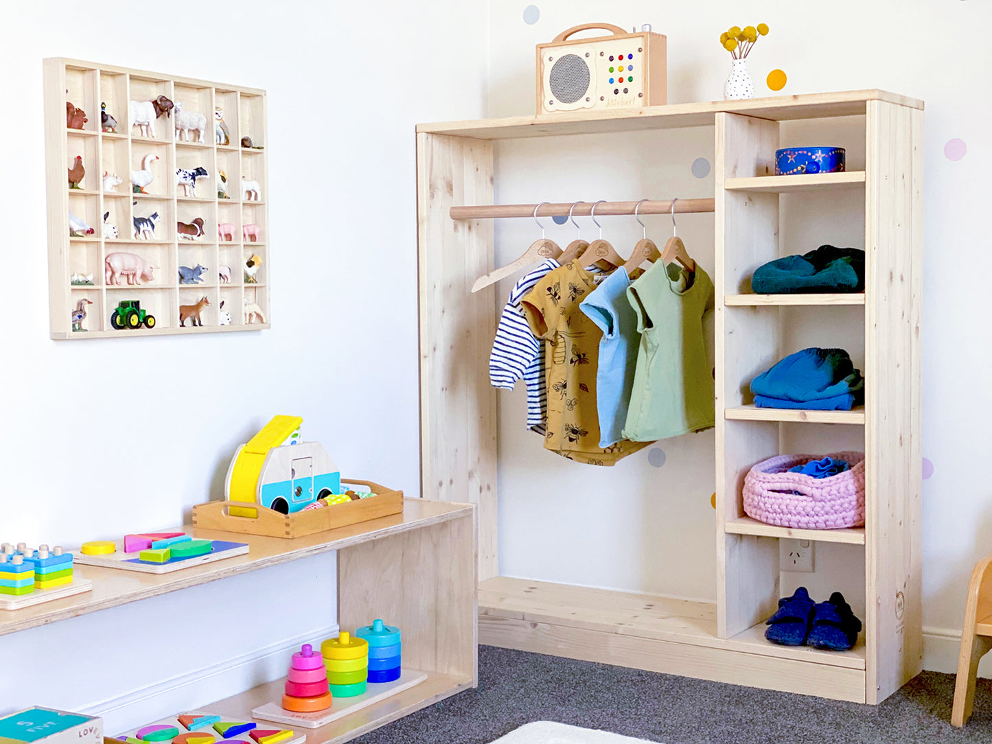 Manine Montessori-Garderobe 