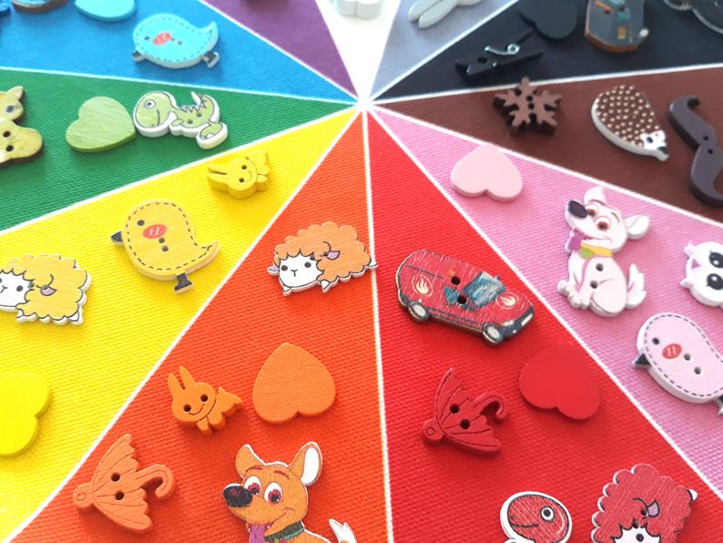 Montessori-Farbkreis mit 55 Miniaturen